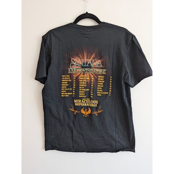Santana and Earth Wind & Fire Tour 2022 Tshirt size M - Picture 4 of 5